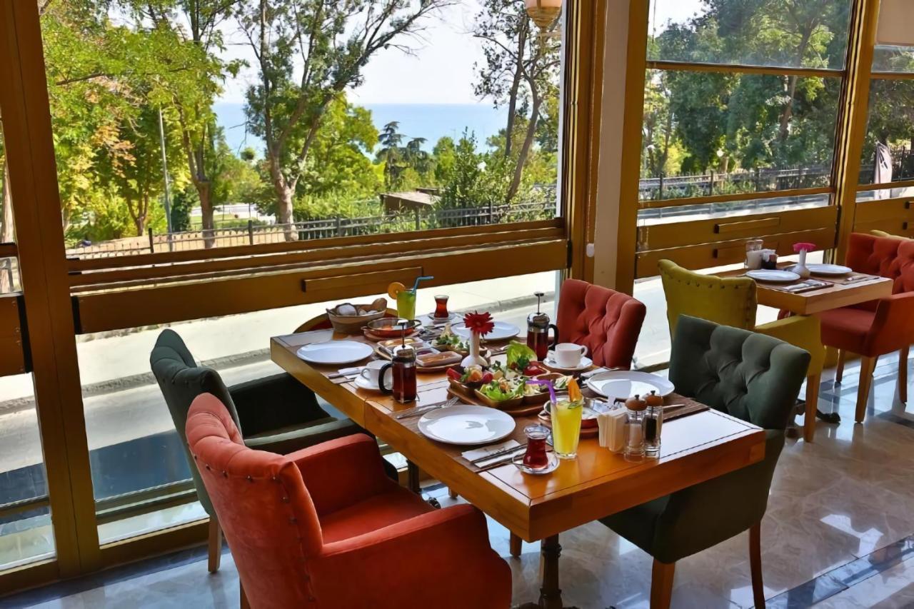 Hotel Emirhan Palace Istanbul Luaran gambar